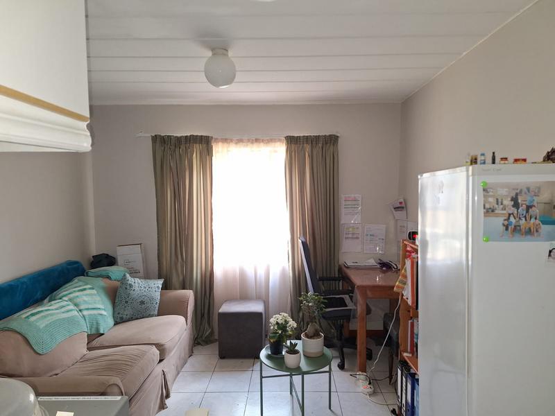 1 Bedroom Property for Sale in Bult West North West